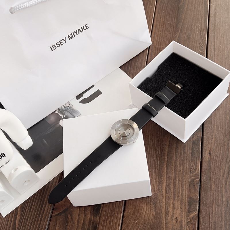 ISSEY MIYAKE Watches